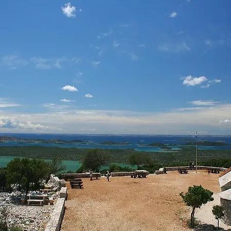 Kiara Apartman